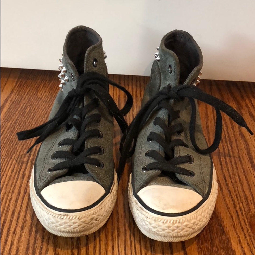 Women’s converse